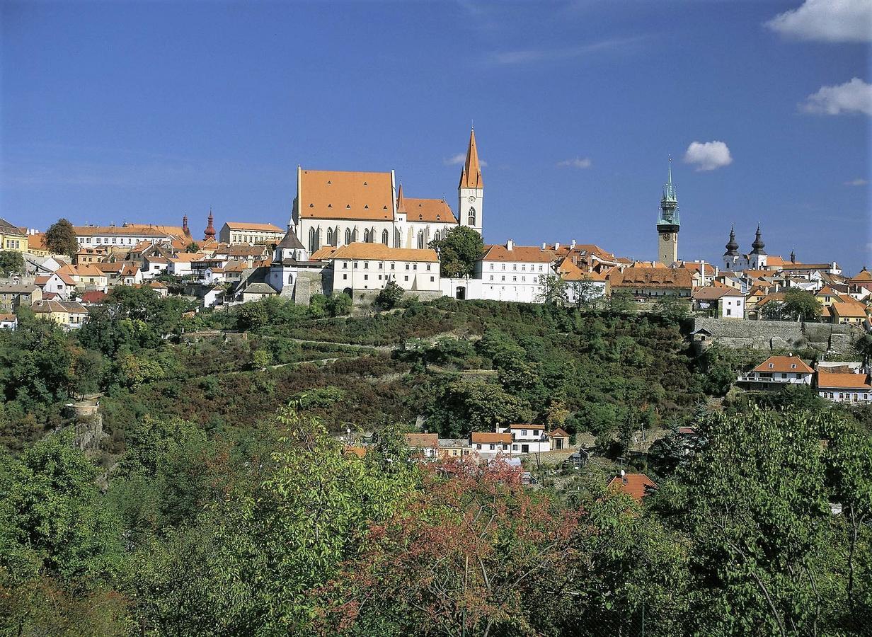 Vas Sklep - Vinny Sklep A Penzion Znojmo Kültér fotó